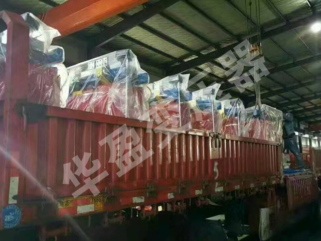玉林干式变压器发货现场